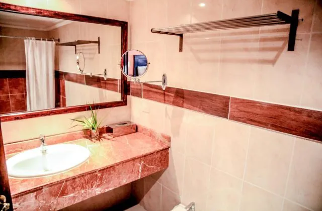 Seranta Brisas de Bavaro Punta Cana chambre salle de bain